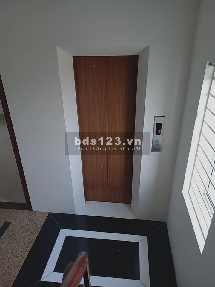 Bán nhà Văn Tiến Dũng 2 thoáng kinh doanh, gara oto, MT6m x 6 tầng giá 8,2 tỷ