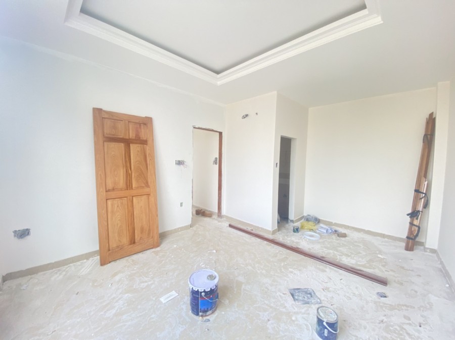 BÁN NHÀ Lô Góc 2MT MỚI Hoàn Công 140M2 Thủ Đức