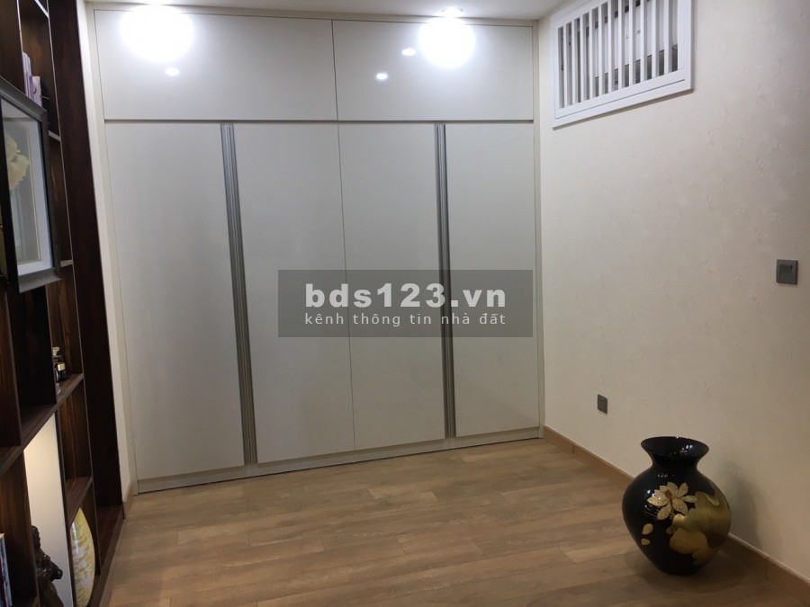 Cho thuê căn hộ chung cư 6th Element 2PN giá 9tr