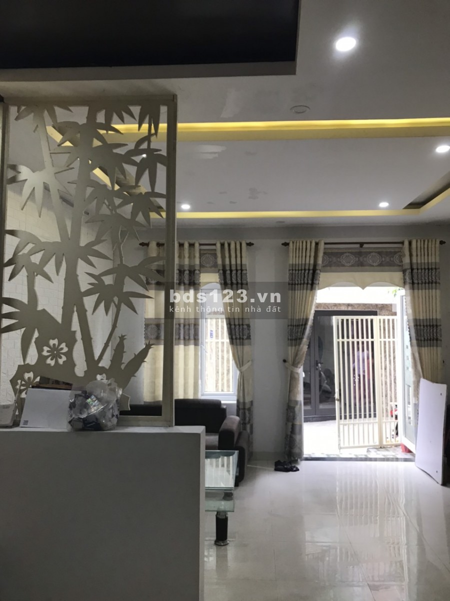 Nhà cho thuê nguyên căn trung tâm giá rẻ