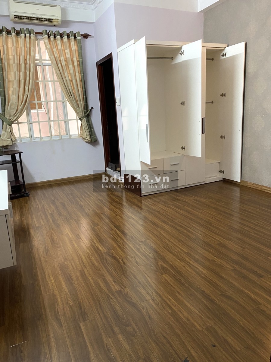 HXH Bình Lợi nhà 1 trệt 3 lầu 4 phòng ngủ, 5wc, sân thượng, 20tr/th.
