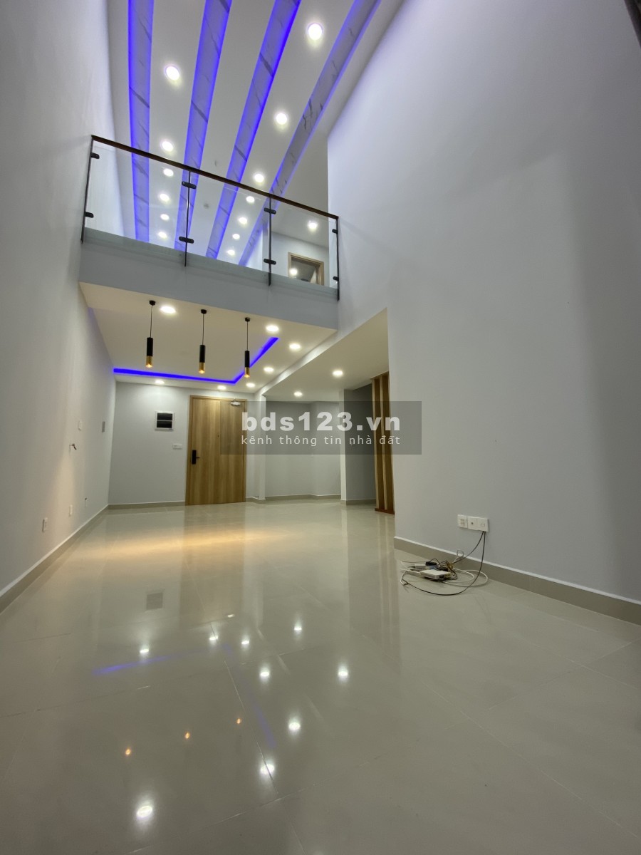 Bán duplex thông tầng view nội khu Emerald dự án Celadon City 3pn 3 tiết 2 phòng khách 0909428180