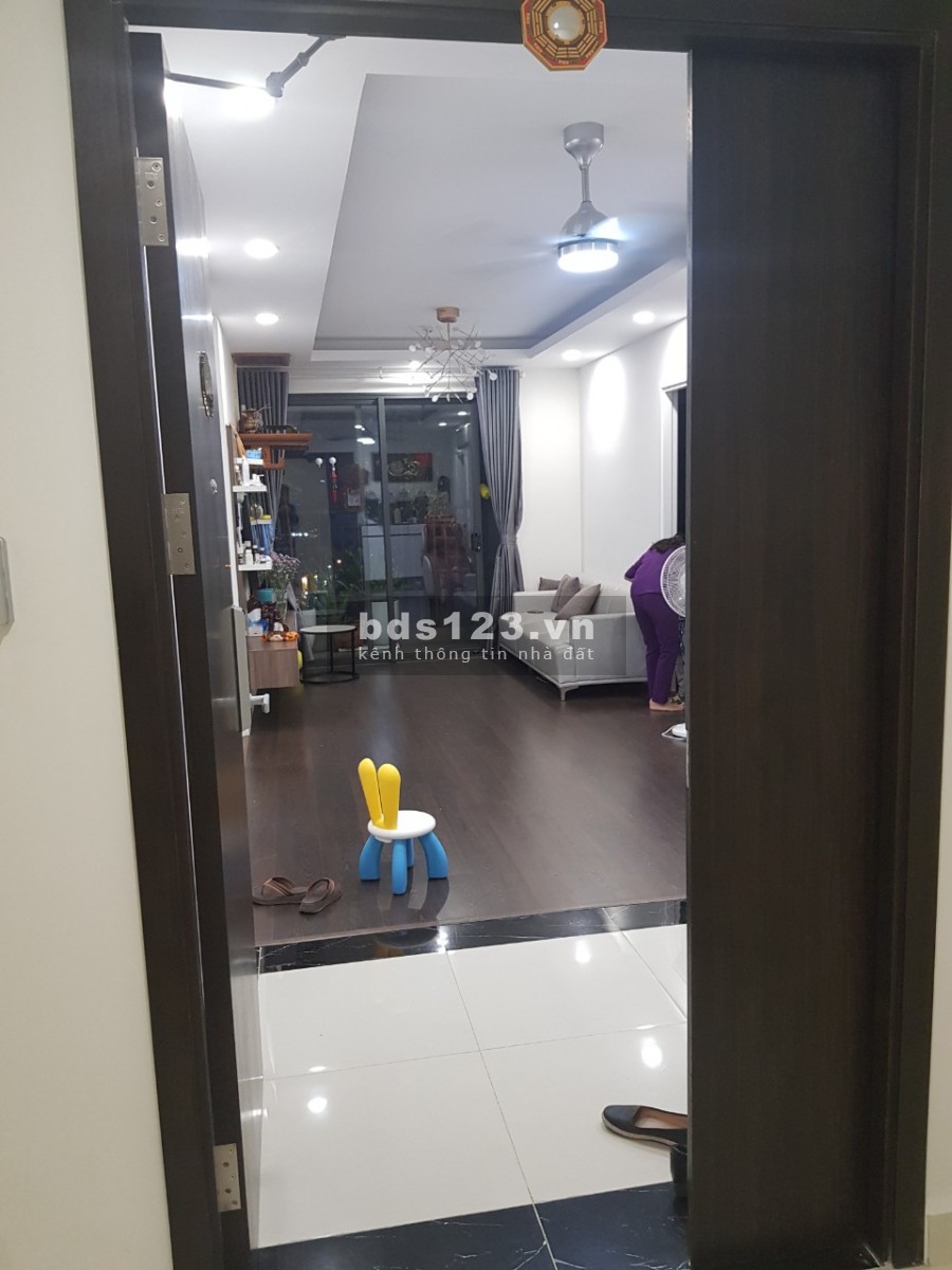 Tôi chính chủ bán gấp căn 3pn chung cư cao cấp Imperia Sky garden cổng chính Time , sổ hồng full nt