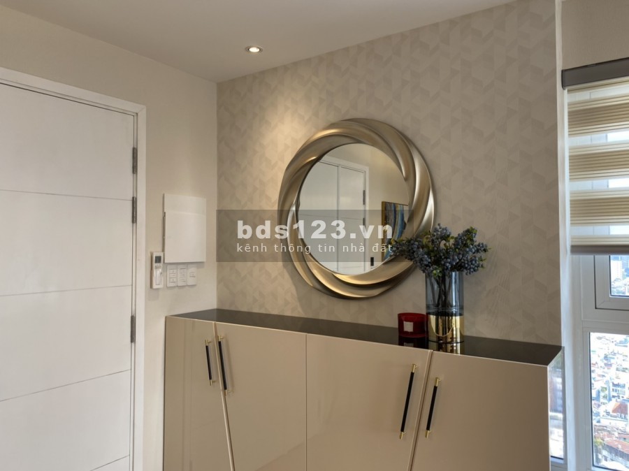 Cho thuê căn hộ Penthouse Terra Royal, 3 phòng ngủ DT 116m2 nội thất cao cấp đẹp y hình #45 Triệu Tel 0942811343 Tony đi xem (Zalo/Phone)