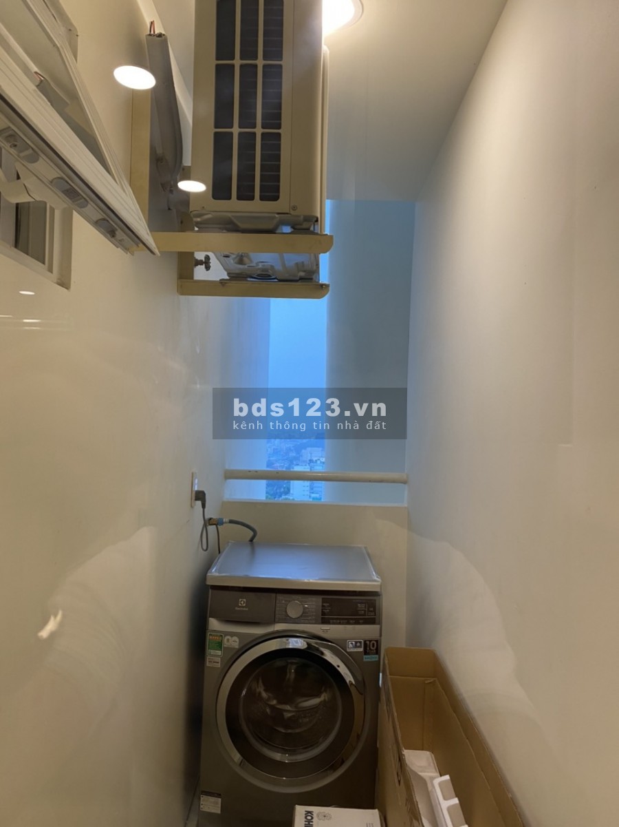 Cho thuê căn hộ Penthouse Terra Royal, 3 phòng ngủ DT 116m2 nội thất cao cấp đẹp y hình #45 Triệu Tel 0942811343 Tony đi xem (Zalo/Phone)
