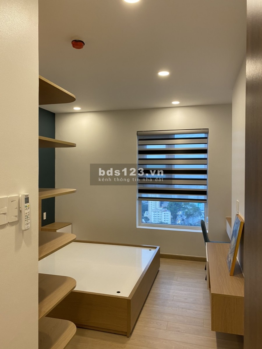 Cho thuê căn hộ Penthouse Terra Royal, 3 phòng ngủ DT 116m2 nội thất cao cấp đẹp y hình #45 Triệu Tel 0942811343 Tony đi xem (Zalo/Phone)