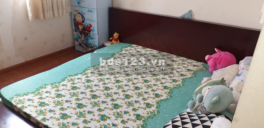 Bán gấp 2pn view nội khu Block C full nội thất đã có sổ , chỉ 2.5 tỷ khu Ruby dự án Celadon lh 0909428180