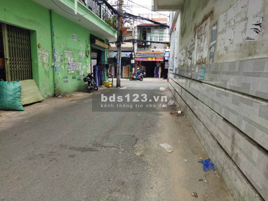 Bán nhà Phú Thọ Hòa, Tân Phú, 40m2, 2 tầng, Hẻm xe hơi thông, giá rẻ