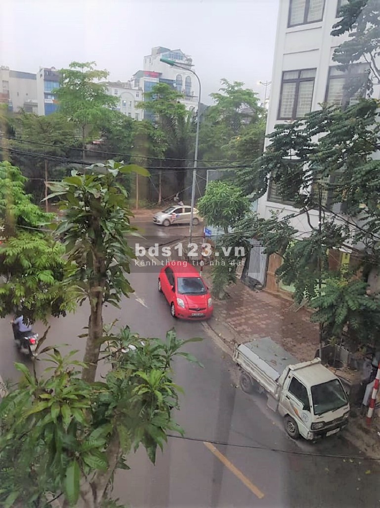Bán nhà mặt phố Phan Kế Bính. Vỉa hè, ô tô, KD. 68m 5tầng TM MT6.8m 17tỷ