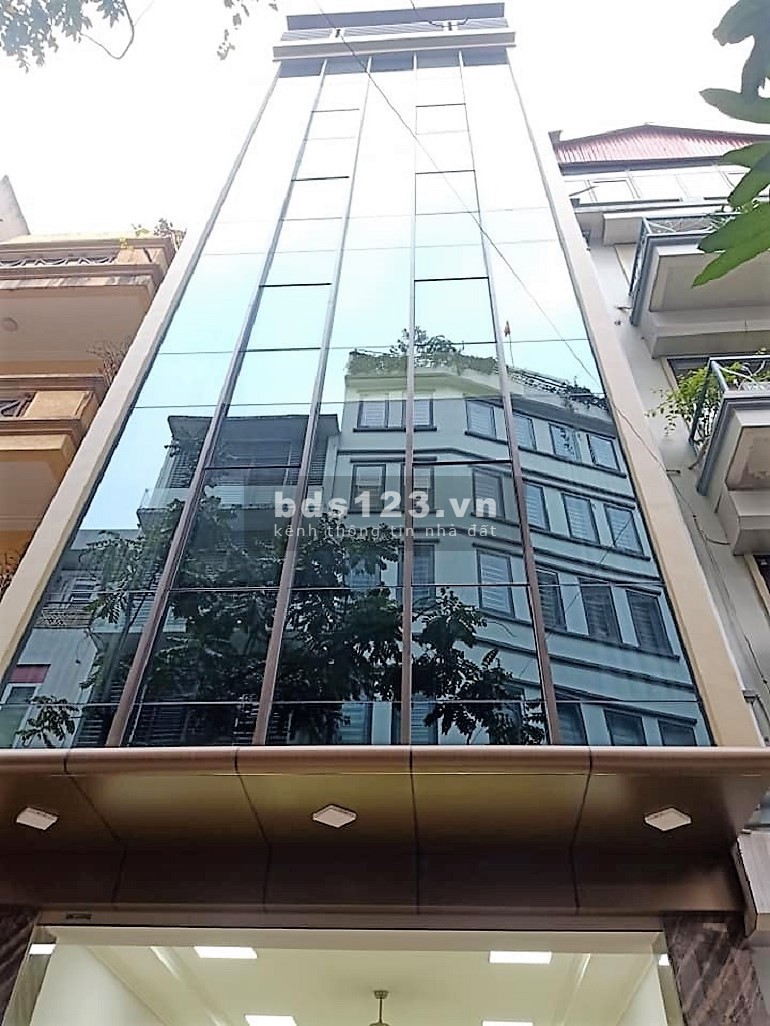 Bán nhà phố Cầu Giấy. Ô tô tránh, Kinh doanh đỉnh. 110m2, nhỉnh 17 tỷ