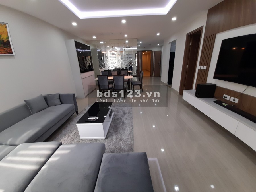 Cần cho thuê căn hộ cao cấp ciputra tầng cao- 114m2 - 3pn- đầy đủ nội thất đẹp mê ly- 0972933496.