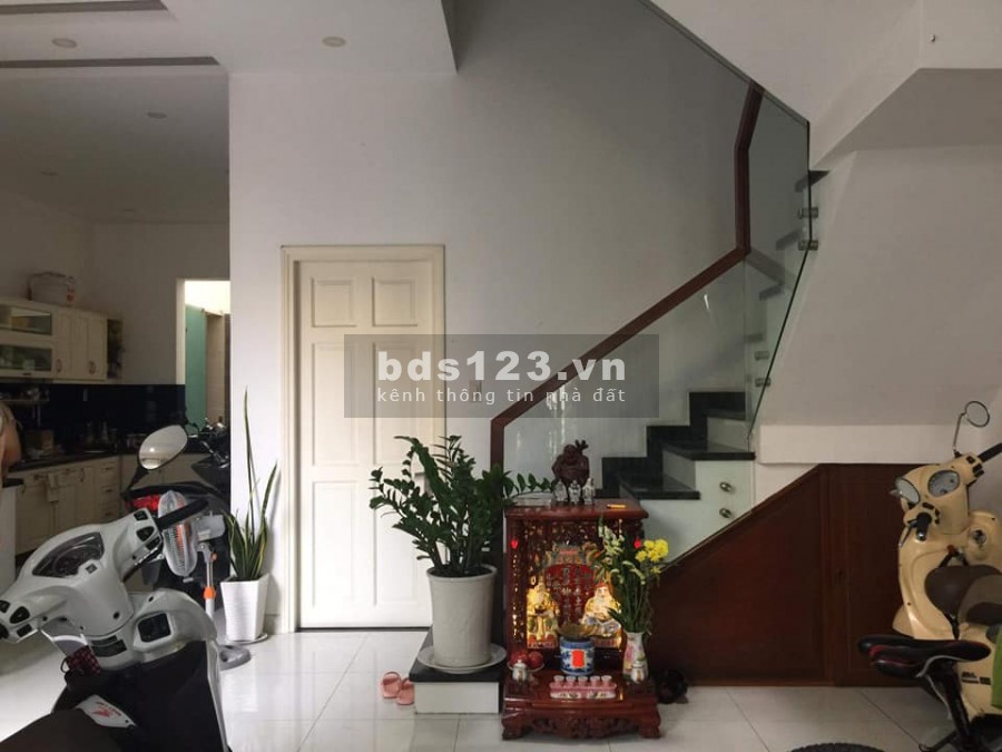 Biệt thự hẻm ô tô 6m. Sổ nở hậu tài lộc. 114 m2. sân để xe ô tô Đ. Nơ Trang Long Bình Thạnh. Chỉ 15.2 tỷ TL.