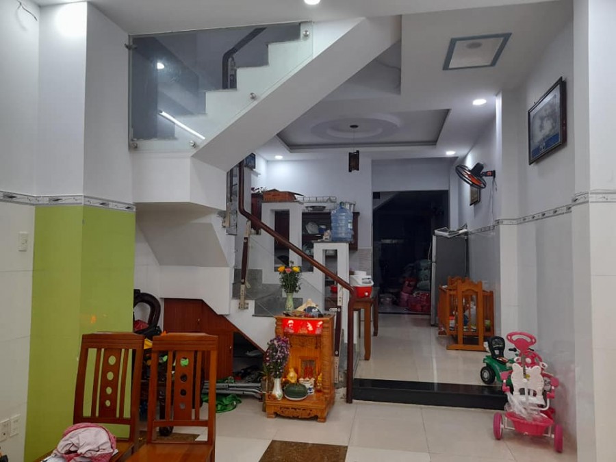 Bán nhà 4 tầng, dt 4,1x21,5m, giá chỉ 8,9 tỷ, SHR, HXH đường Khuông Việt (gần Hòa Bình), Phú Trung, Tân Phú.