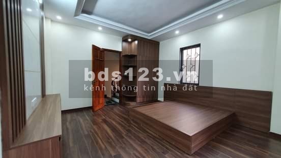BÁN NHÀ ĐẸP HUY HOÀNG - ĐƯỜNG THÔNG, XE BA GÁC CHẠY HẾT GA.Kim Ngưu 30M 5T 4.2Mt 3.5 tỷ