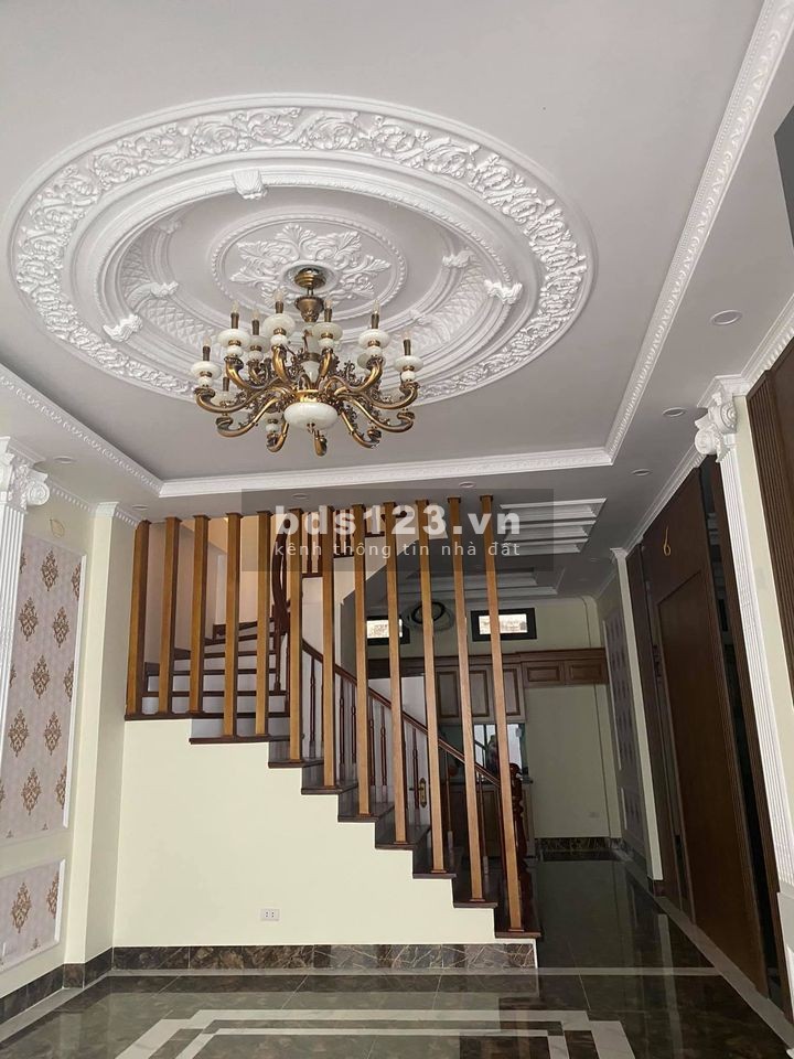 SIÊU PHẨM NHÀ - NHÀ ĐẸP - NGỌC THỤY - Ô TÔ VÀO NHÀ - DIỆN TÍCH 60M X4 TẦNG MẶT TIỀN 4