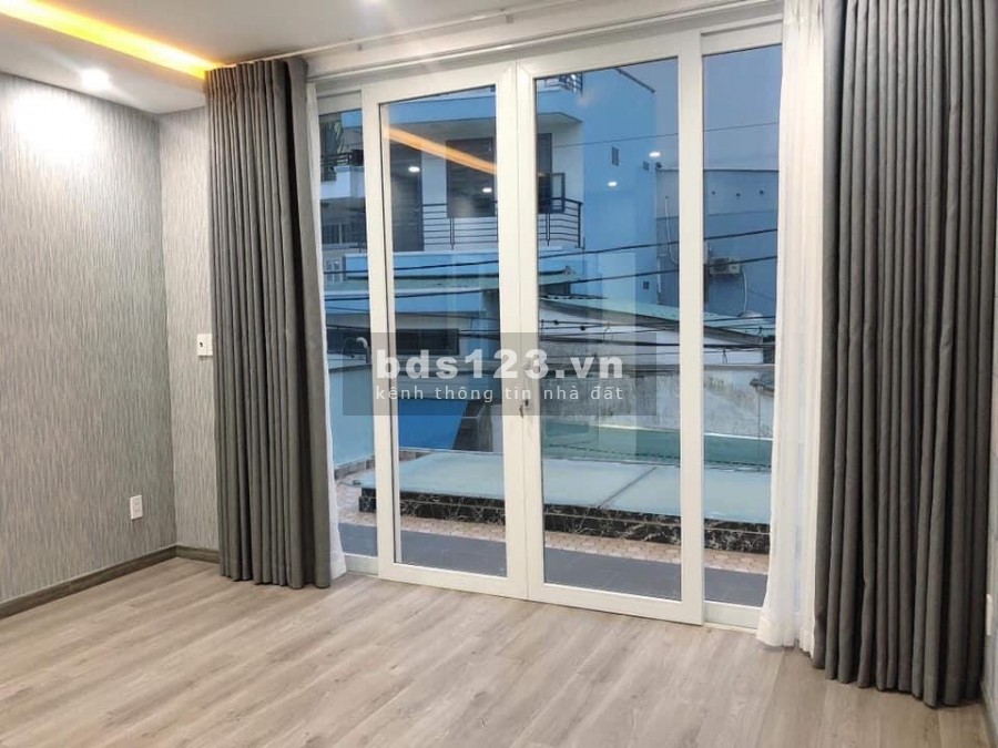 Nhà 4 Tầng BTCT, Quận 1, giá chỉ 3.2 tỉ gần Chợ Tân Định