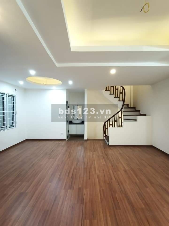 Bán Nhà Mặt Ngõ Kim Ngưu Mới Coong DT35m2X4T Giá2.7 tỷ