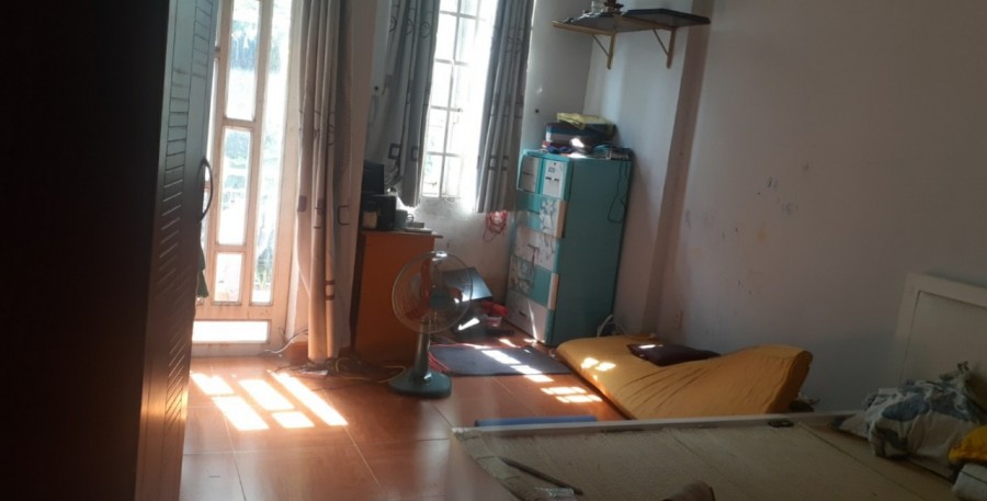 BÁN GẤP 2 NGÀY THÔI NHÀ 40M2 SÁT BÌNH THẠNH HXH TẬN CỬA GIÁ 3.3 TỶ