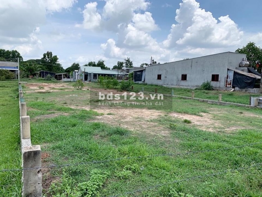 Làm ăn thua lỗ, cần tiền nên bán rẻ lại 2000m2/720tr ở KCN Becamex Chơn Thành