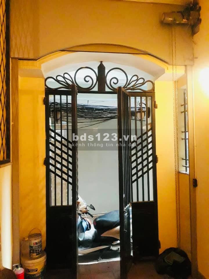 Bán nhà 2MẶT NGÕ, Lô Góc Thái Hà, 38m2 * 5T, kinh doanh, cách phố 20m, giá 5,5 tỷ.