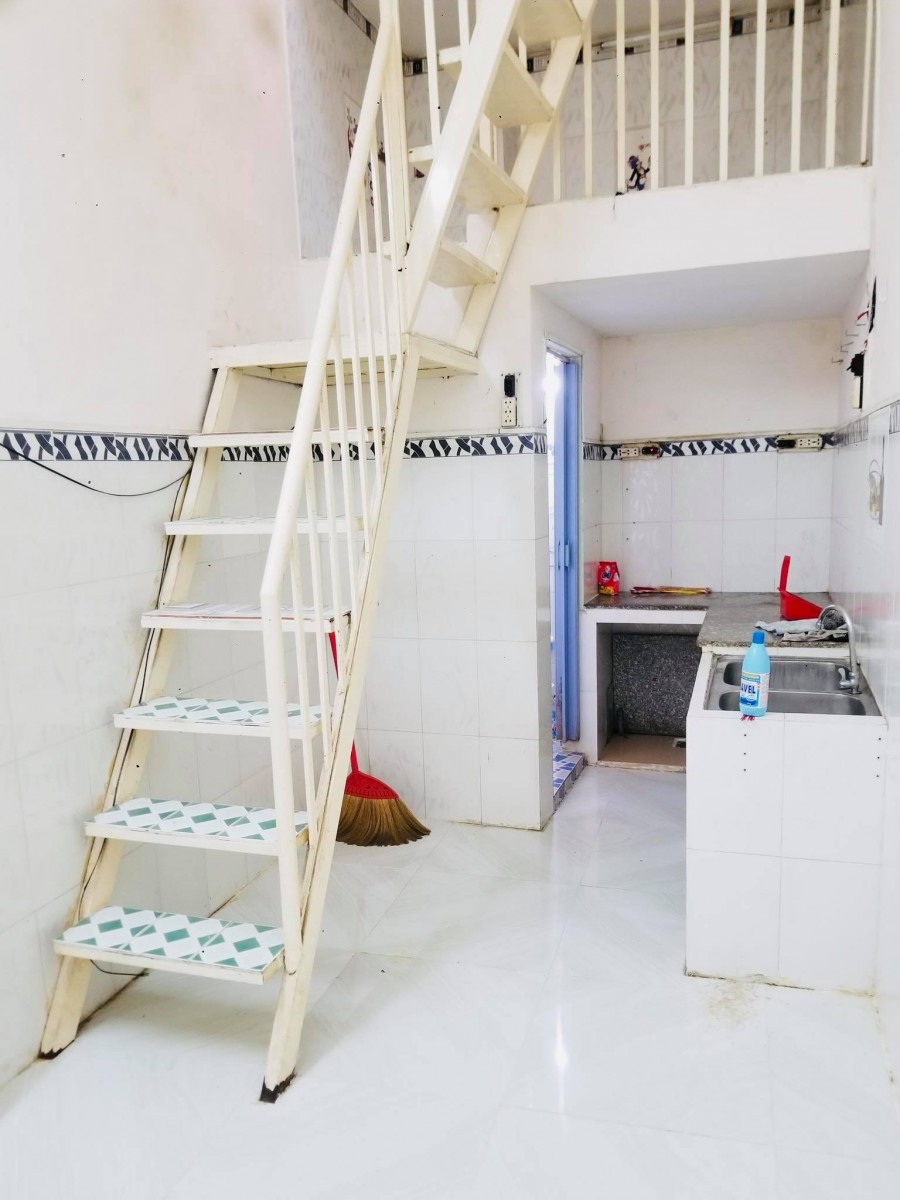 Nhà đường Nguyễn Thái Sơn , P.4, Q. Gò Vấp, 30m2, giá chỉ 1.95 tỷ.
