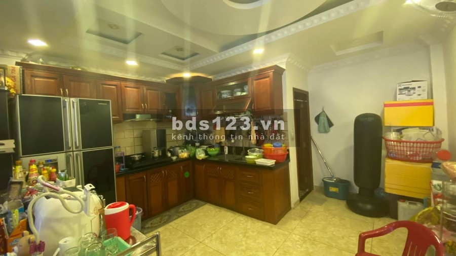 Bán Nhà Phố Mặt Tiền Bình Thạnh DT: 52m2, 5L, 4.5m x 12m, Giá Chỉ: 13 tỷ.