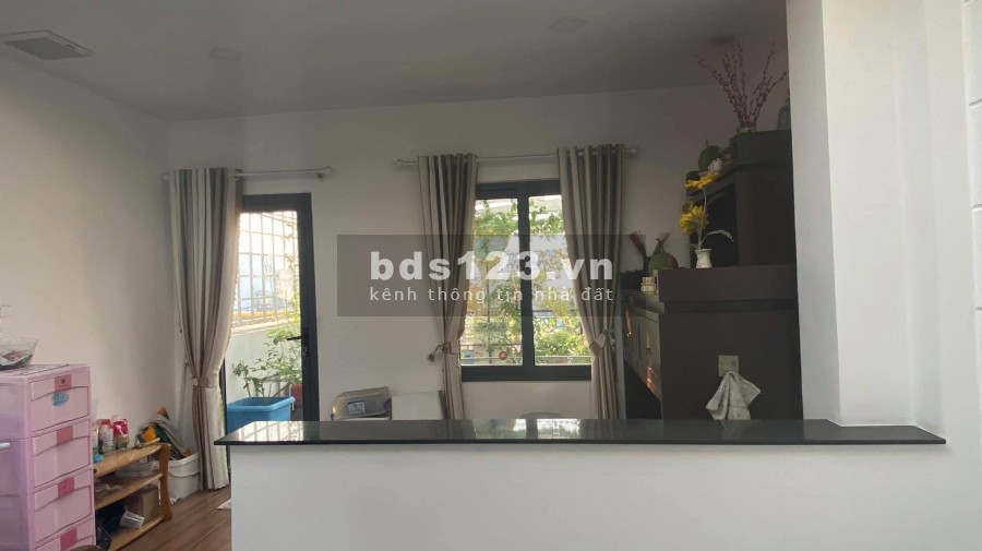 Bán Nhà Phố Mặt Tiền Bình Thạnh DT: 52m2, 5L, 4.5m x 12m, Giá Chỉ: 13 tỷ.