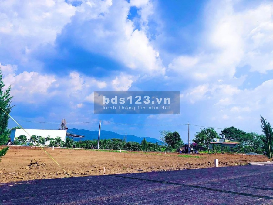 Nhà em cần bán nhanh lô đất mặt tiền trương đinh - xã lộc châu