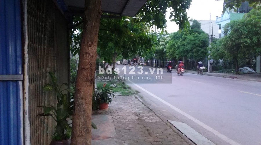 Bán nhà mặt đường 55 gần ngã tư S1