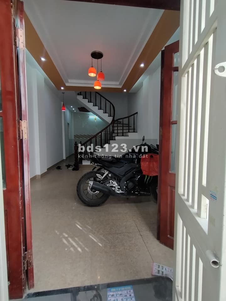 Bán nhà Ba Đình Hà Nội, 53m2*4 tầng, MT 6m, 5.3 tỷ