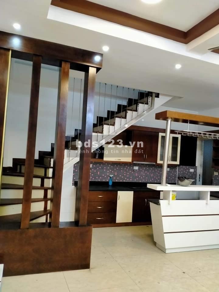 NGÕ GẠCH-HÀNG KỊCH ĐỘC PHỐ CỔ - KINH DOANH HOMESTAY - 2 THOÁNG – MẶT TIỀN RỘNG-CHỈ NHỈNH 11 TỶ.