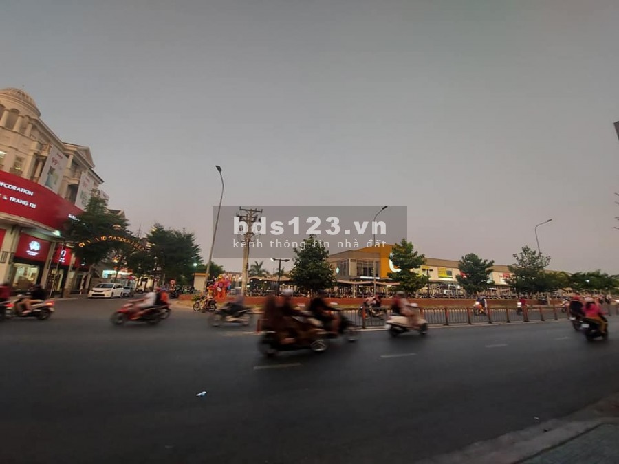 Bán Nhà HXH vị trí ĐỈNH ngay EMART Phan Văn Trị P5 GV 65m2 chỉ 7.5Tỷ