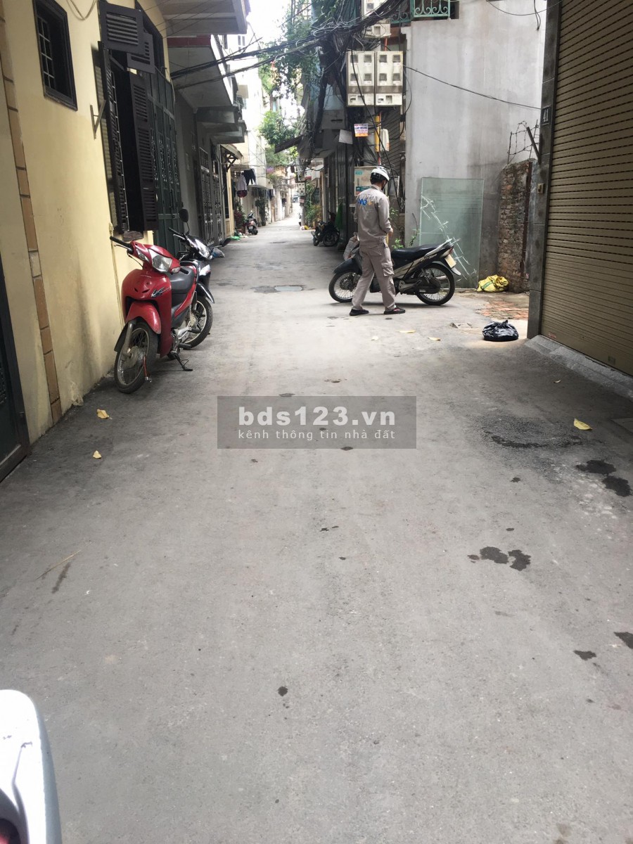 Bán nhà Nghĩa Tân phân lô 2 mặt thoáng 50m giá 4.5 tỷ