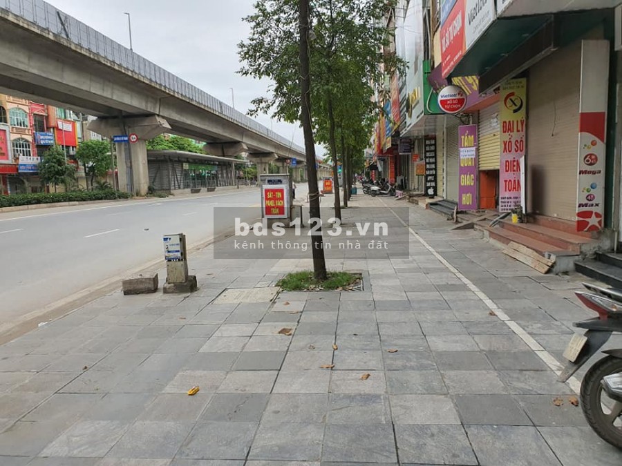 Bán Đất Tặng Nhà Phố Quang Trung, 68m, MT5m, Ô tô tránh, giá 2 tỷ 25 Lh 0936552879