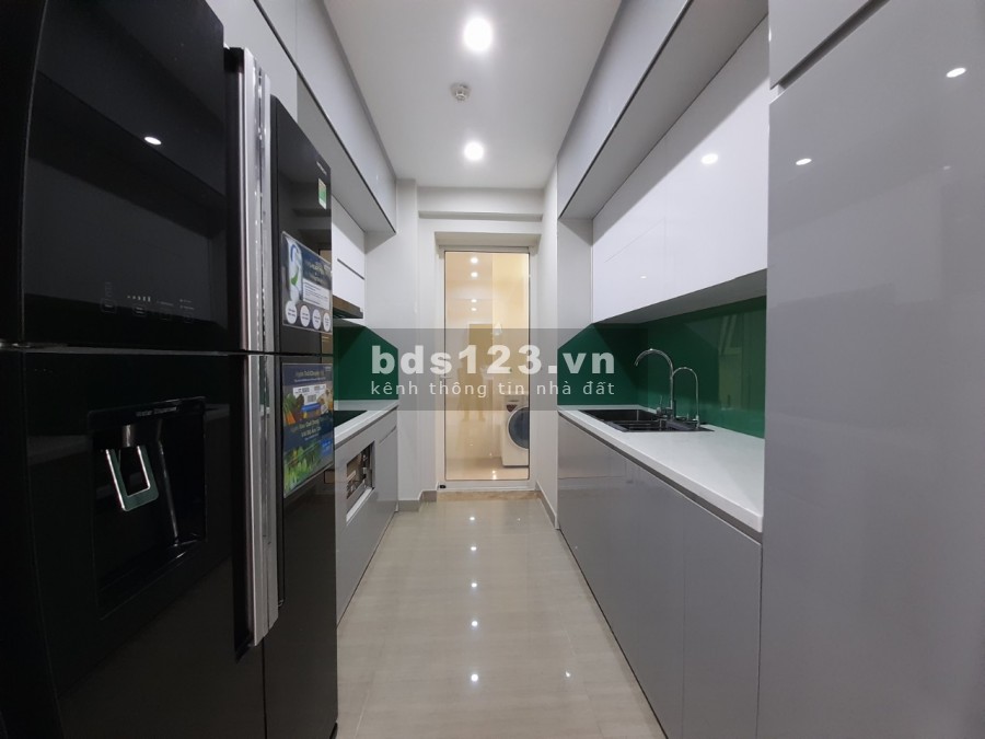 Cần cho thuê căn hộ cao cấp ciputra tầng cao- 114m2 - 3pn- đầy đủ nội thất đẹp mê ly- 0972933496.