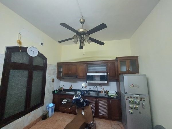 CẦN BÁN GẤP NHÀ TÂY SƠN 35m2 Ô TÔ VÀO NHÀ 2 TẦNG MT4m GIÁ 3.3TỶ