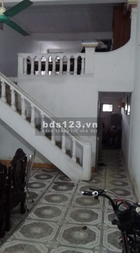 Bán nhà mặt đường 55 gần ngã tư S1