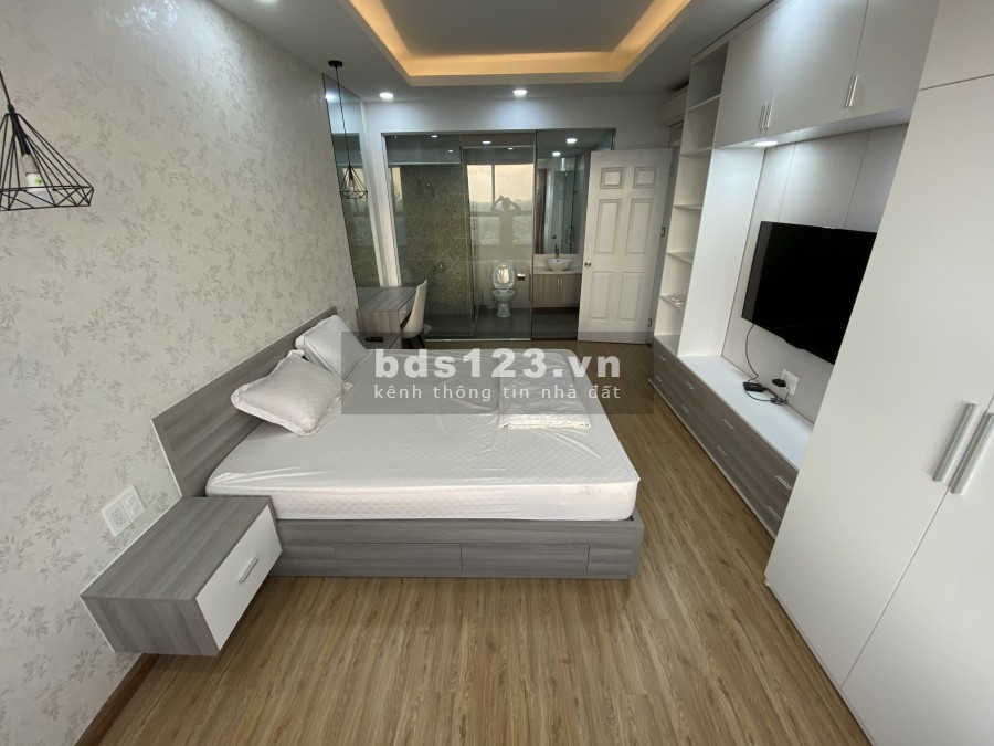 Căn hộ Kingston cho thuê 2PN, NTCC, tầng cao, Giá tốt chỉ 18Tr/ tháng còn Fix