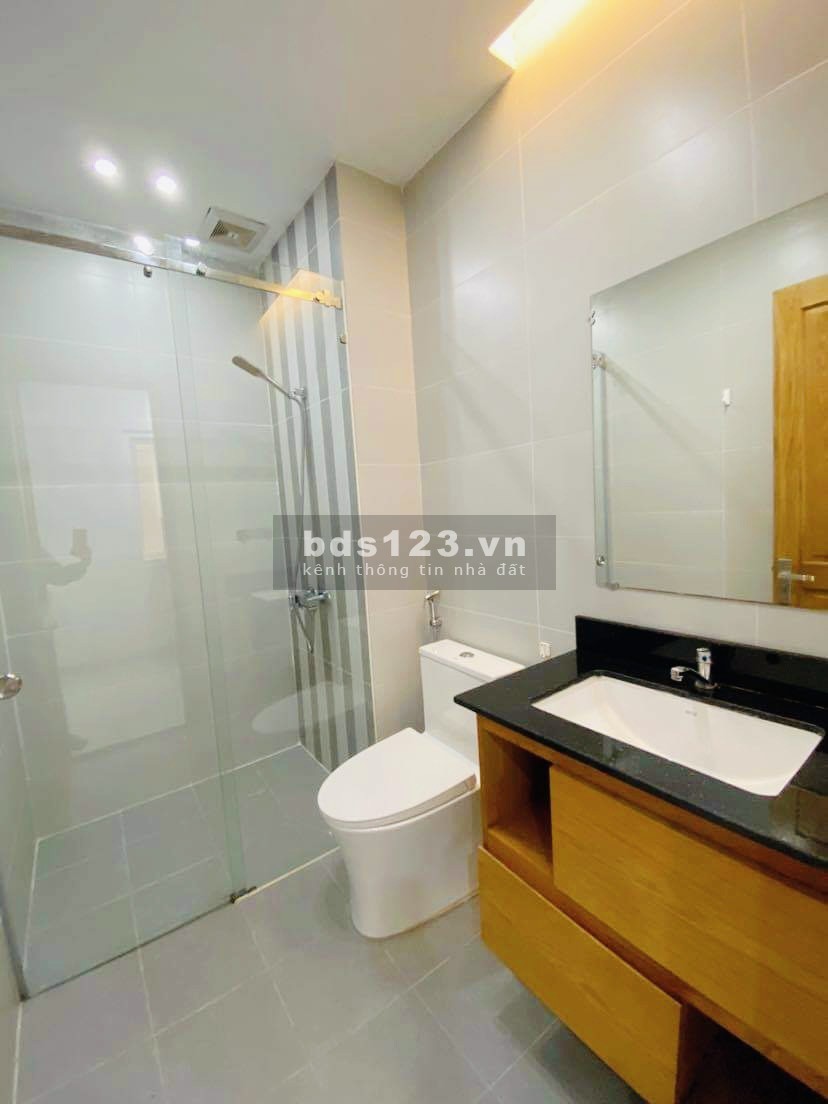 Căn hộ chung cư cao cấp Vero Homes Tân Bình, full nội thất