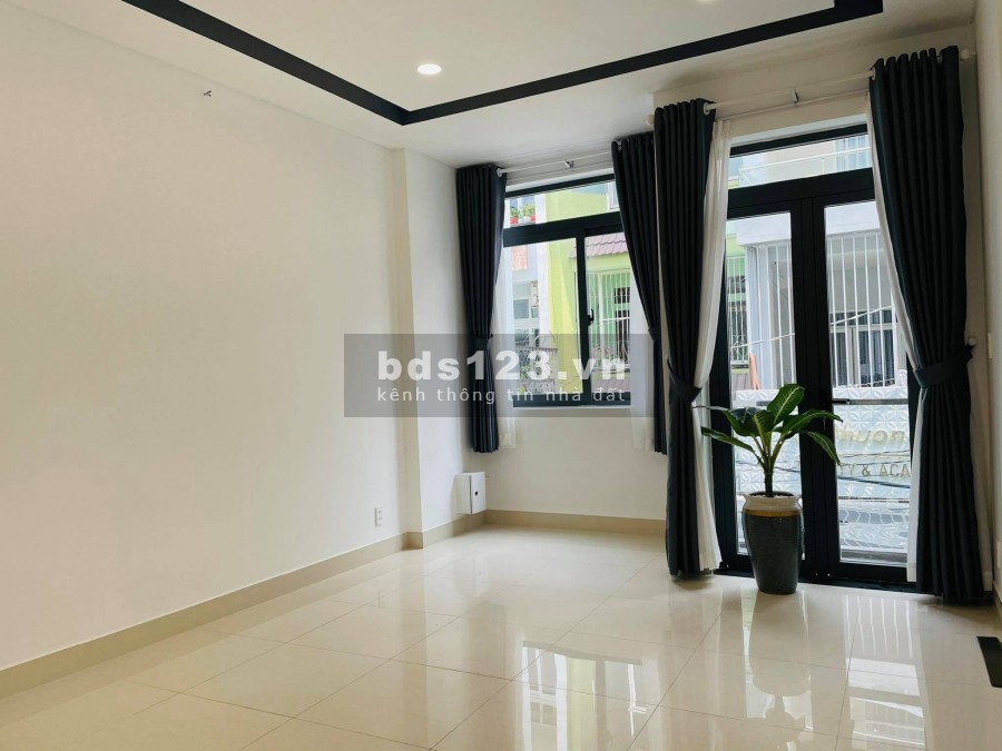 Nhà HXH đỗ nhà mới 3 tầng Bình Thạnh 4x18 giá 10.6 tỷ TL.