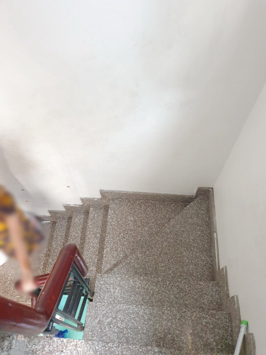 Cho thuê nhà (7*3.6m) hẻm xe hơi Hồ Hảo Hớn P.Cô Giang Q1