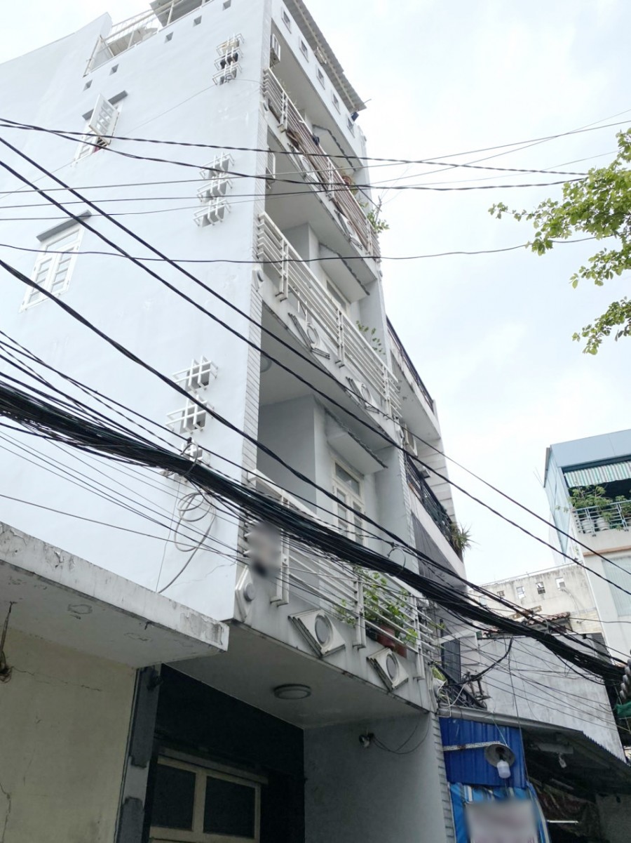 Nhà 3 lầu, 6PN, hẻm ôtô đường Dương Bá Trạc P1 Q8