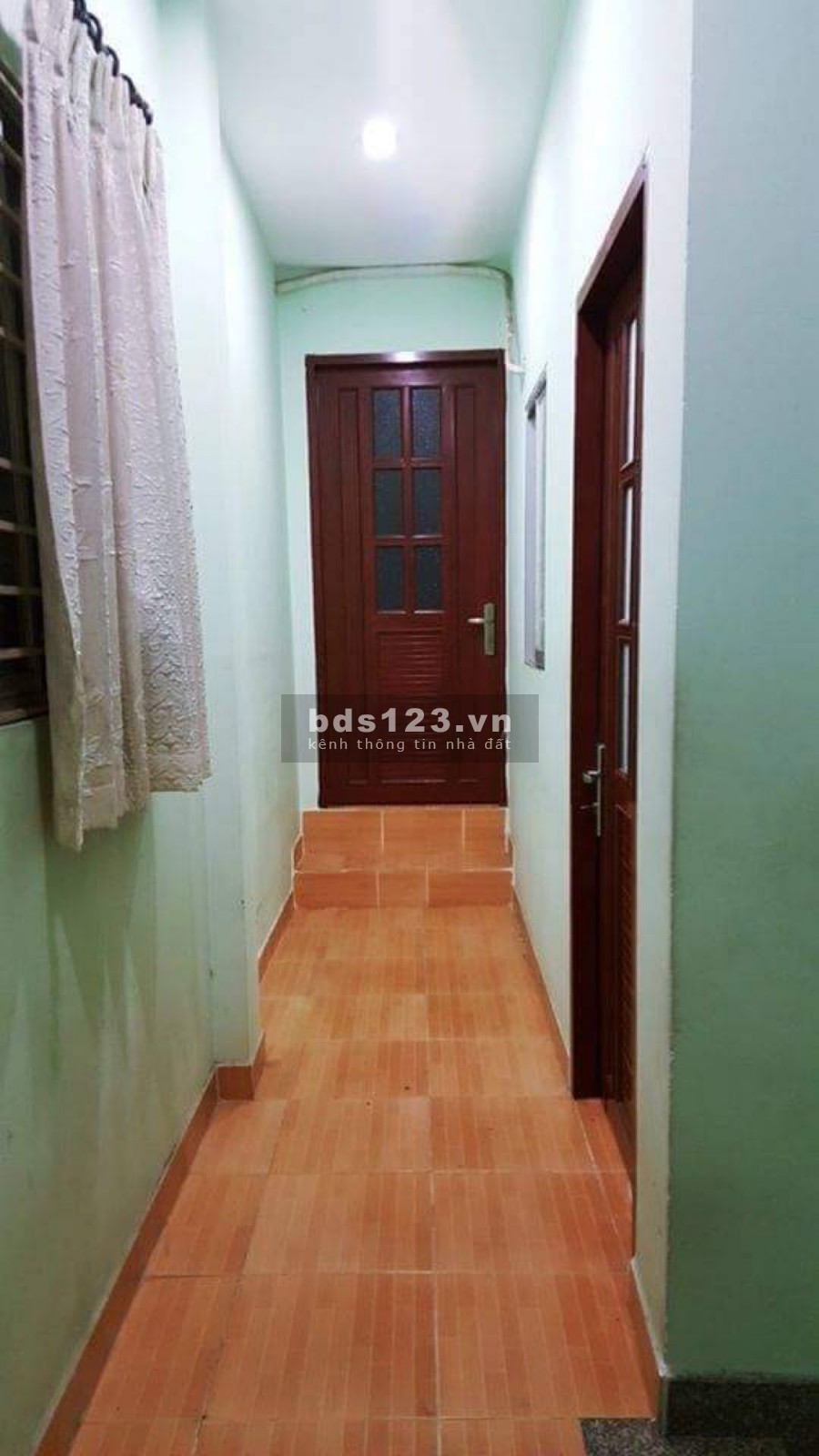 GÓC NHƯỢNG PHÒNG TRONG NHÀ NGUYÊN CĂN