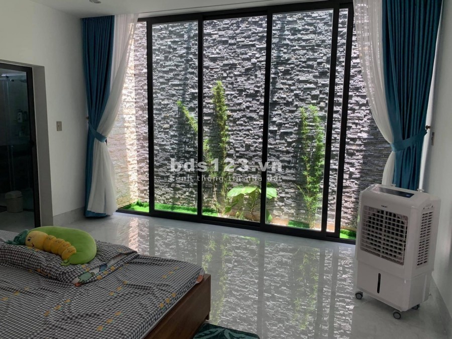 2 mặt hxh Nguyễn Văn Trỗi, 5 tầng, 6.8 x 10, khu VIP, 0932828672