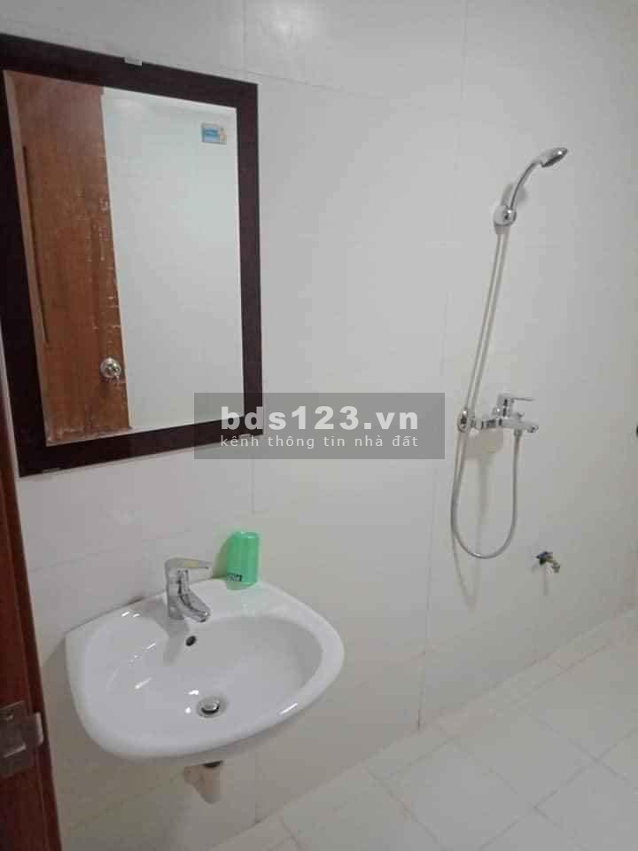 BÁN NHÀ CẠNH TIME CITY, Ô TÔ, MT 6.5M, NHỈNH 2 TỶ