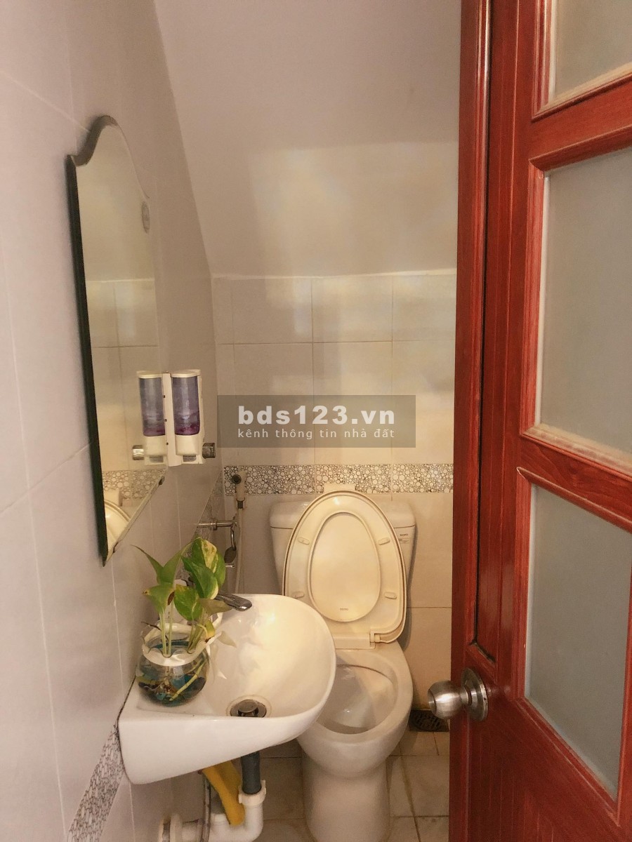 Nhà Phường 3 - Gò Vấp, 65m2, HXH, Nhỉnh 6 tỷ.