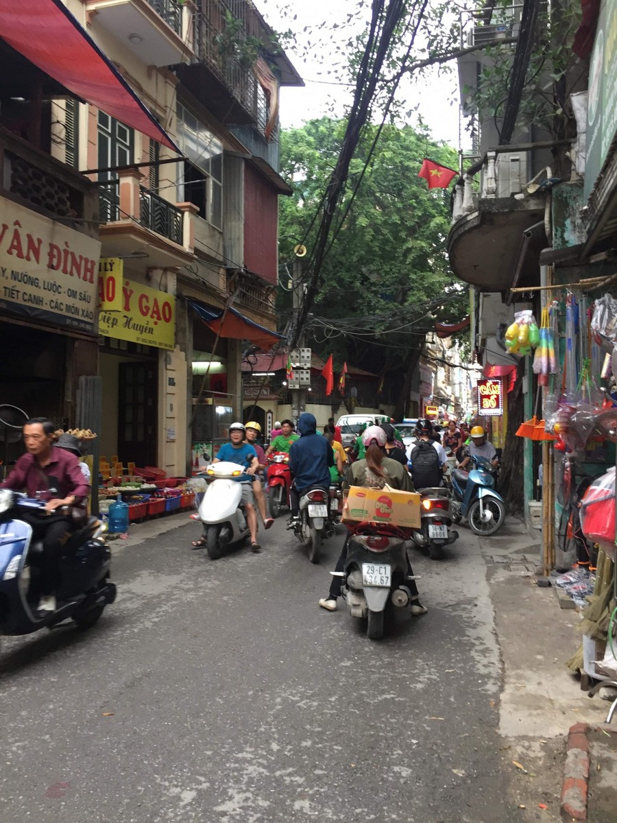 Nhà mới 4 tầng Bùi Xương Trạch, Thanh Xuân bán trong tháng