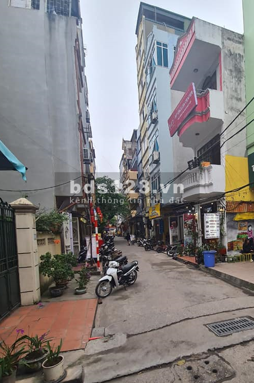 Bán Đất Lê Văn Hiến Ôtô Vòng Quanh, 50m2, Mt: 5m, 4.4 Tỷ. T.Phương: 0941111357