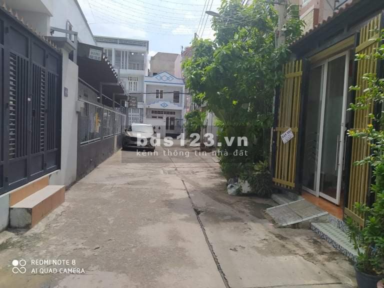 Bán nhà hẻm xe hơi giá rẻ đường Lê Văn Qưới,Quận Bình Tân, 4m x 25m,vào ở ngay