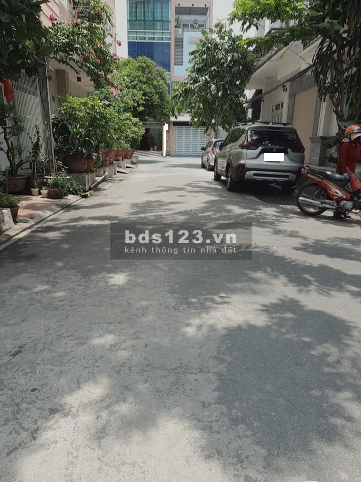 Bán nhanh nhà HXH Lãnh Binh Thăng Quận 11 5 tầng DT 5X10m giá tốt 6tỷ5 LH 0899306823